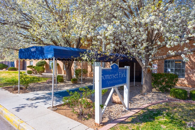 Main Entrance - Somerset Park
