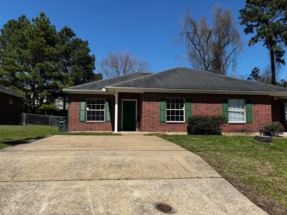 Photo - 624 Vicki Dr Apartment Unit 624 A