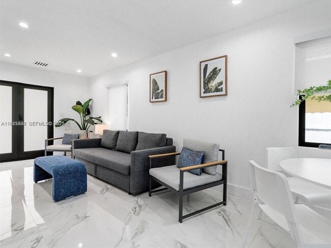 Photo - 2171 NW 49th St