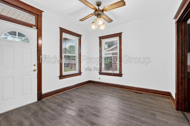Photo - 1208 Verl Pl