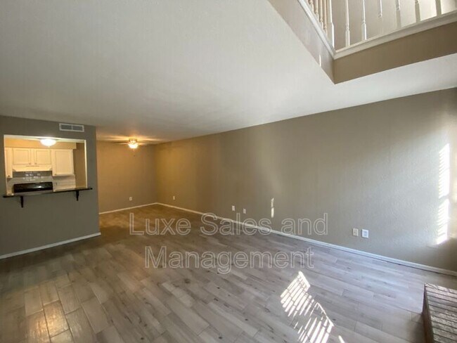 Photo - 3200 W Britton Rd Unit 246