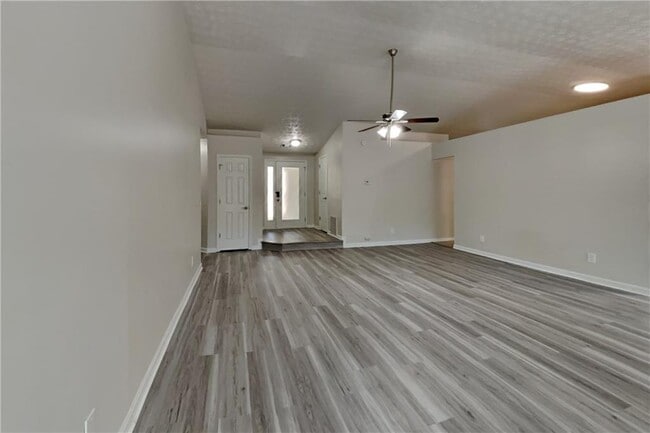 Photo - 3472 Erin Glen NW