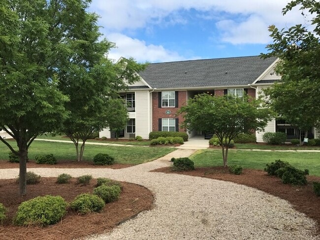 Building Photo - 89 Gallery Dr Unit 202