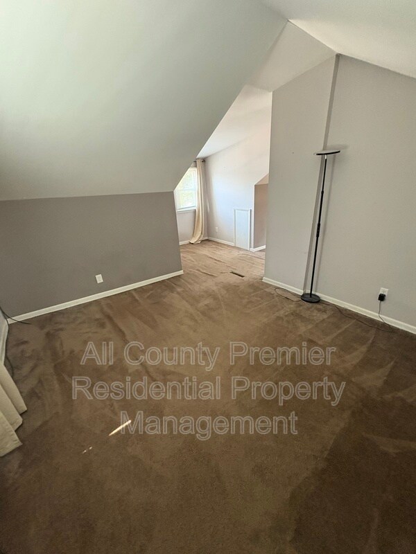 Photo - 24 Edwin Ave Casa