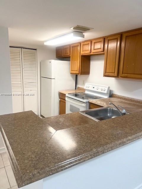 Building Photo - 10749 Cleary Blvd Unit 306