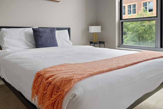 Photo - 225 Portland Ave Unidad ID1250939P