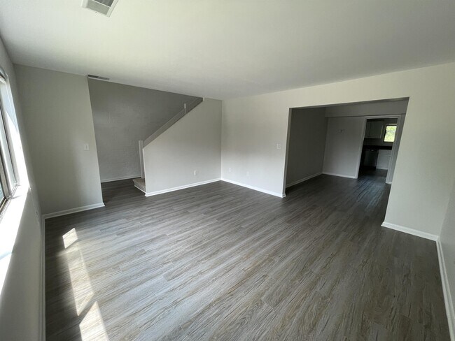 Photo - 159 Harvest Dr