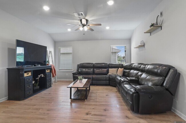 Photo - 5665 Magnolia de Percy Dr