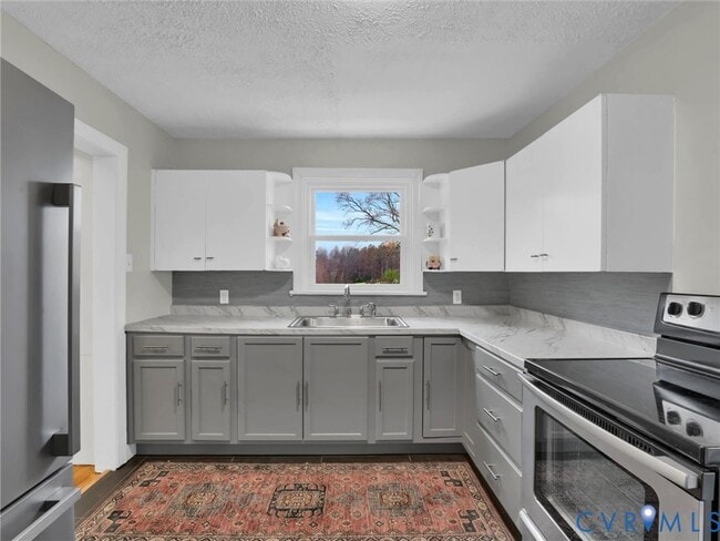 Photo - 16703 Mountain Rd