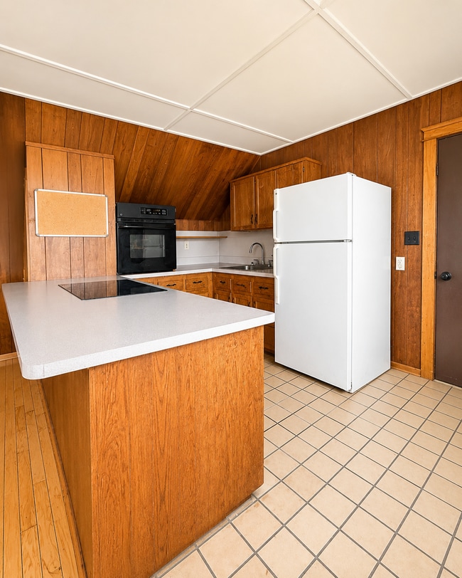 219 Park St Unit 4