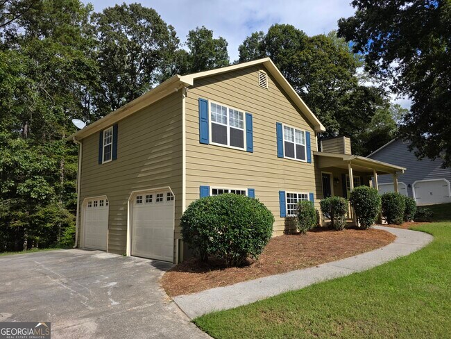 Photo - 570 Remington Ln