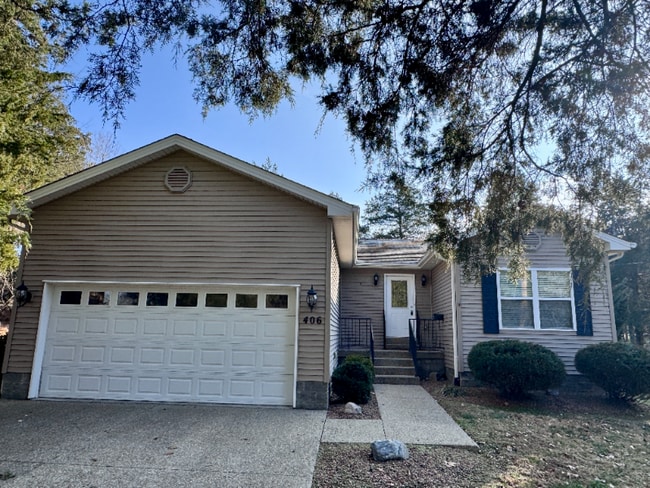 Photo - 406 Valley Greens Rd