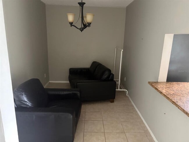 Building Photo - 4314 Pershing Pointe Pl Unit 7