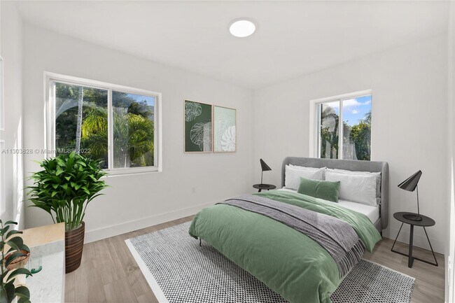 Photo - 1801 SW 5th St Unit 1801