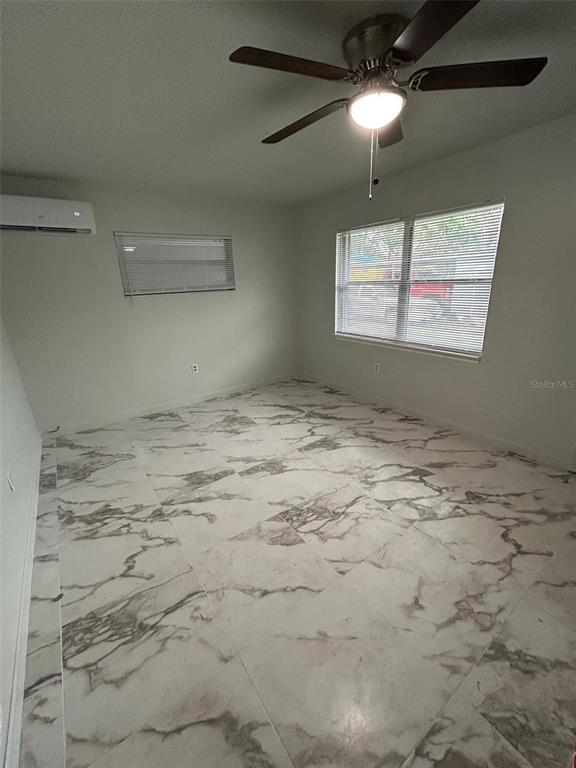 Photo - 822 N New Hampshire Ave