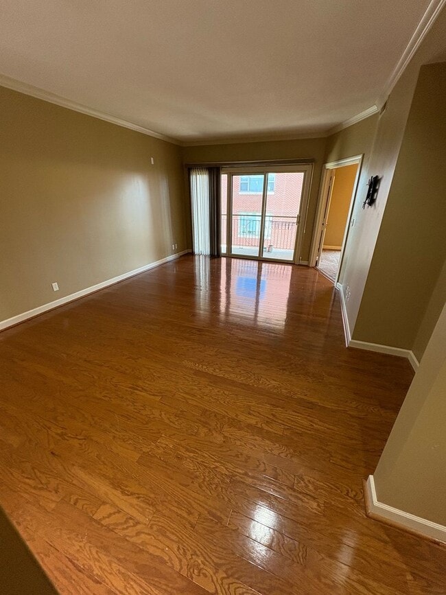 Photo - Plaza Pavilion 1 Bed / 1 Bath Condo | HOA w/Most Utilities Included | Garage Parking & Balcony Unit 403