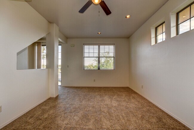 Photo - 221 Spring St Unit 227