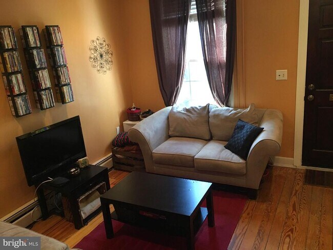 Photo - 413 Gittings St