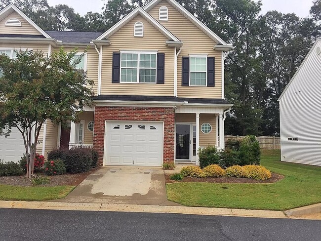 24 Bay Springs Dr