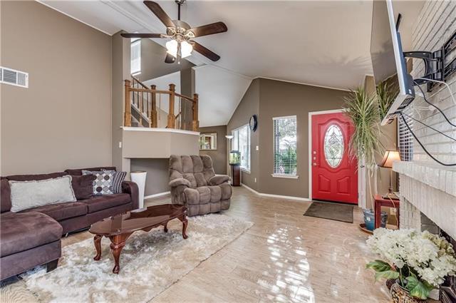 Photo - 513 Hunters Glen St