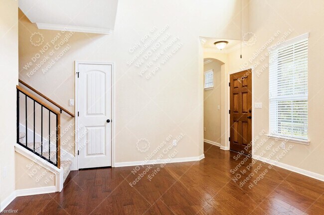 Photo - 4 br, 2.5 bath House - 13400 Briarwick Dr ...