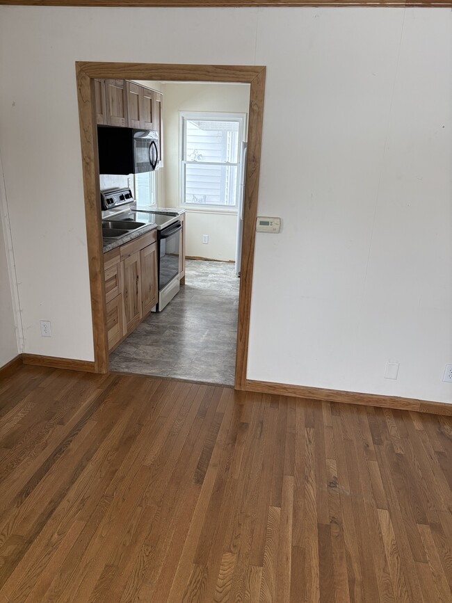 Photo - 2827 Acosta St