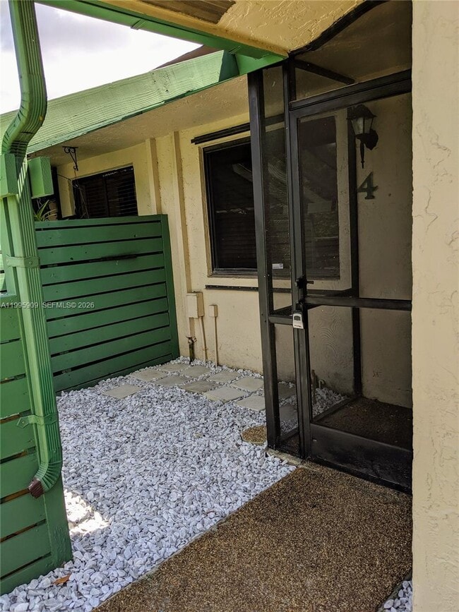 Photo - 460 Lakeview Dr Unidad 4