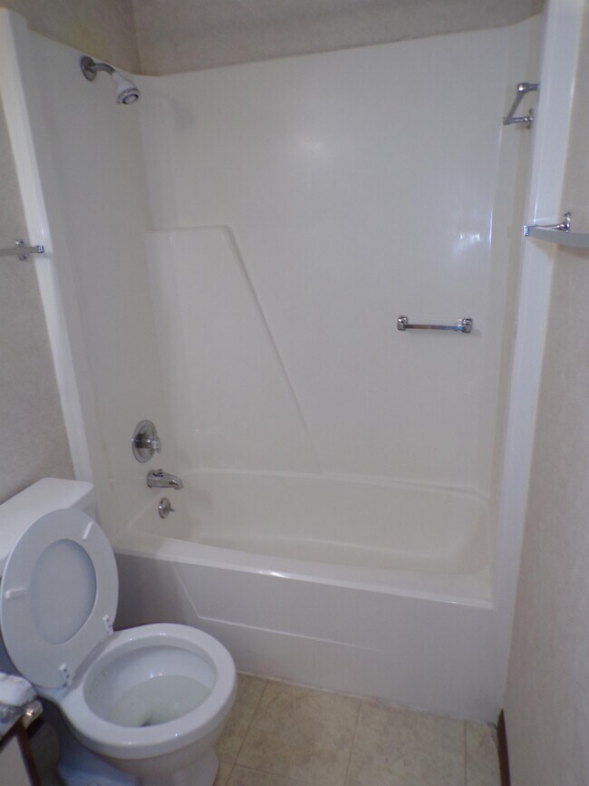 Photo - 63 Apple Run Ln