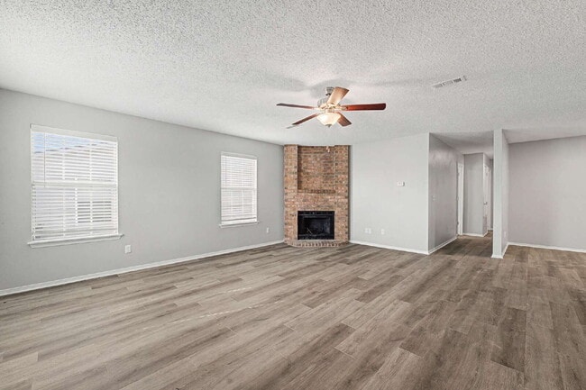 Photo - 4380 W Thrasher Dr