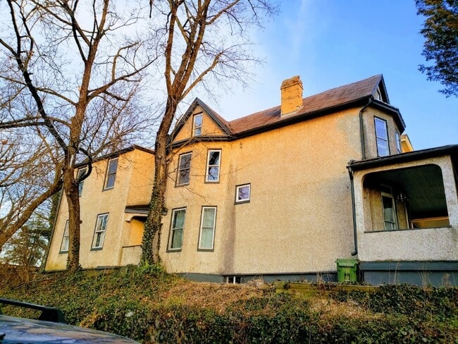 Photo - 902 Gorsuch Ave