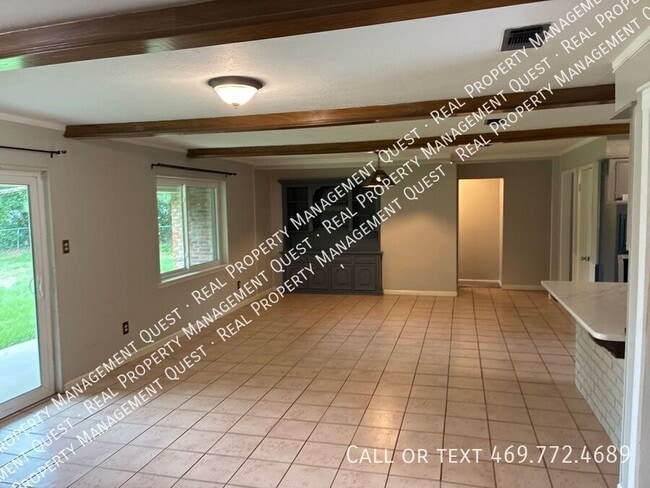 Photo - 851 Newt Patterson Rd