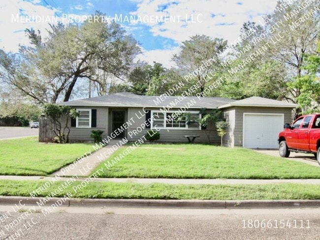 Spacious 3/2/1 home close to TTU and hospi... - Spacious 3/2/1 home close to TTU and hospi...