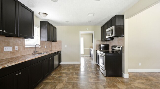 Photo - 1511 Sungail Dr