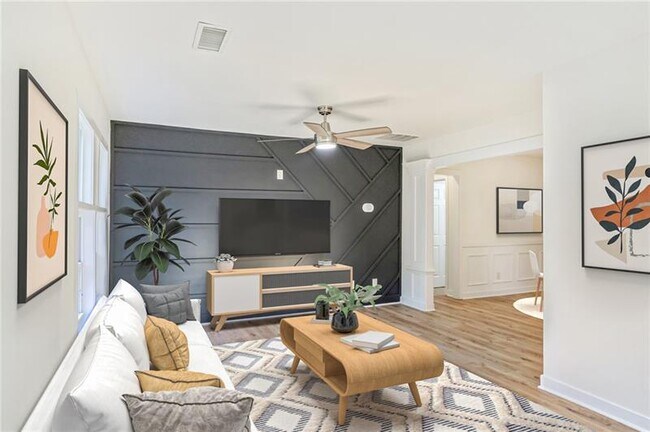 Photo - 1258 Lyle Ave
