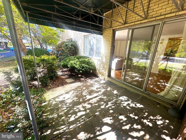 Photo - 6621 Wakefield Dr Unit 109