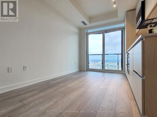 Photo - 110 Broadway Ave Unit 3107