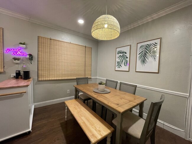 Dining Room/Coffee Bar - 7510 Dickens Ave Unit Miami Beach