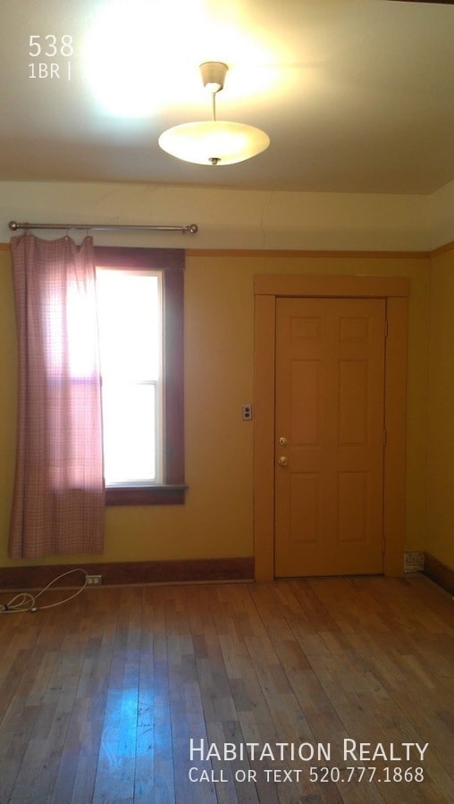 Photo - 538 N Ash Ave