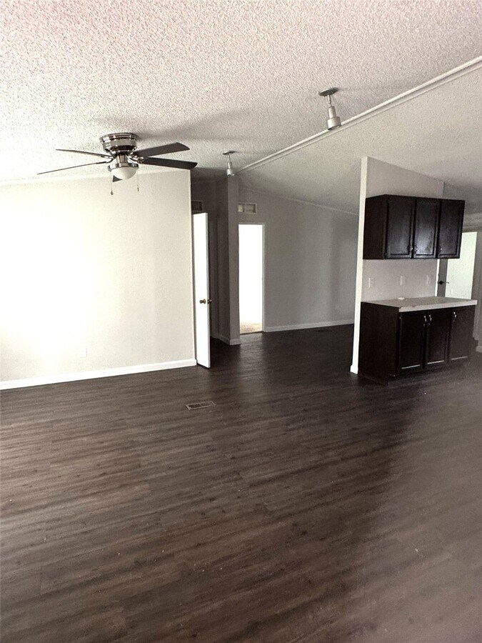 Photo - 117 County Rd 3794 Casa