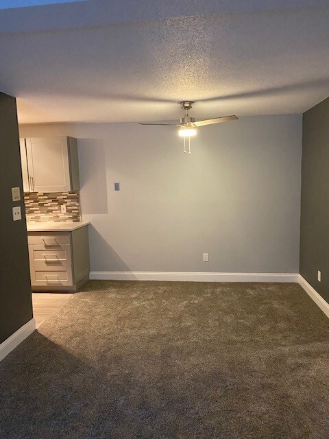 Photo - 7 Village Hill Ln