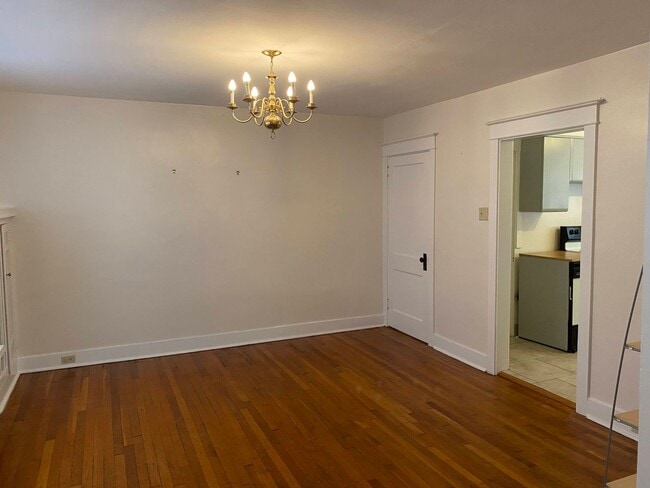 Photo - Open & Bright! 3 bedroom duplex