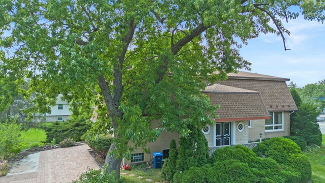 Photo - 288 Middaugh Rd