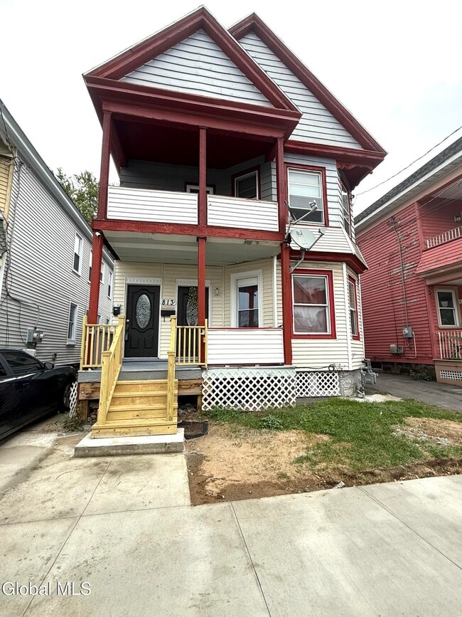 Building Photo - 813 Stanley St Rental