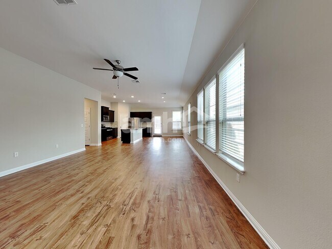 Photo - 6008 Gerard Dr