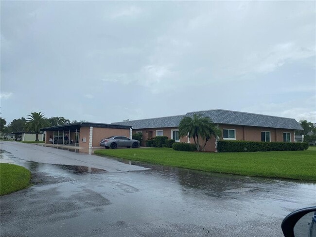 Photo - 9609 Midiron Ct Unidad 1