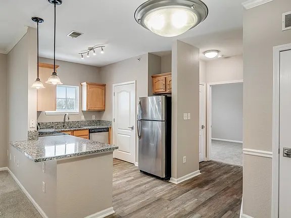 12926 University Crescent Unit 17