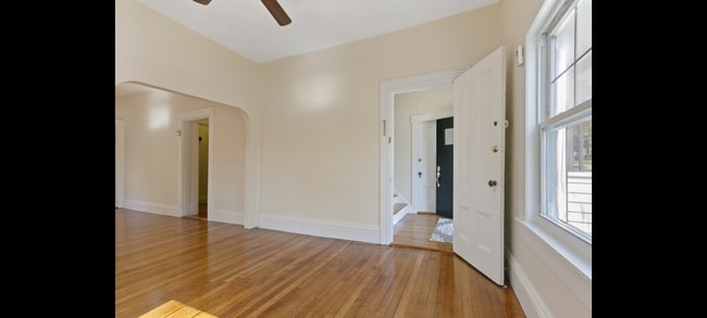 Photo - 106 Elm St Unit 106 Elm First Fooor