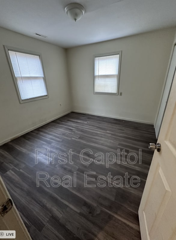 Photo - 1614 Boyd Ln