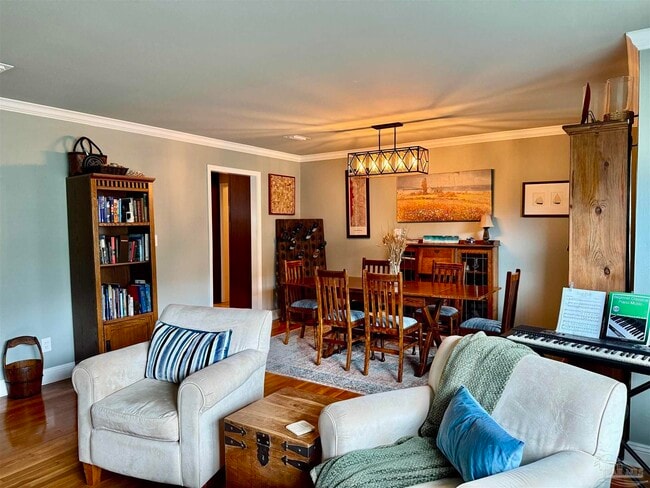 Photo - 3791 Maule Rd