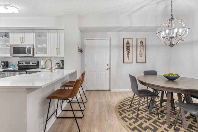 Photo - 11790 St Andrews Place Unidad 203